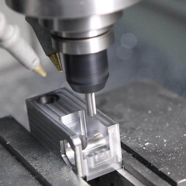 Brasil domina tecnologia de usinagem em altas velocidades em Posse - GO